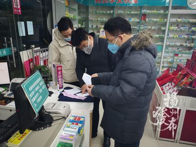 揚(yáng)州行動(dòng)·滾動(dòng) | 一日四千件，企業(yè)開(kāi)足馬力，防護(hù)服產(chǎn)能背后的市場(chǎng)考量