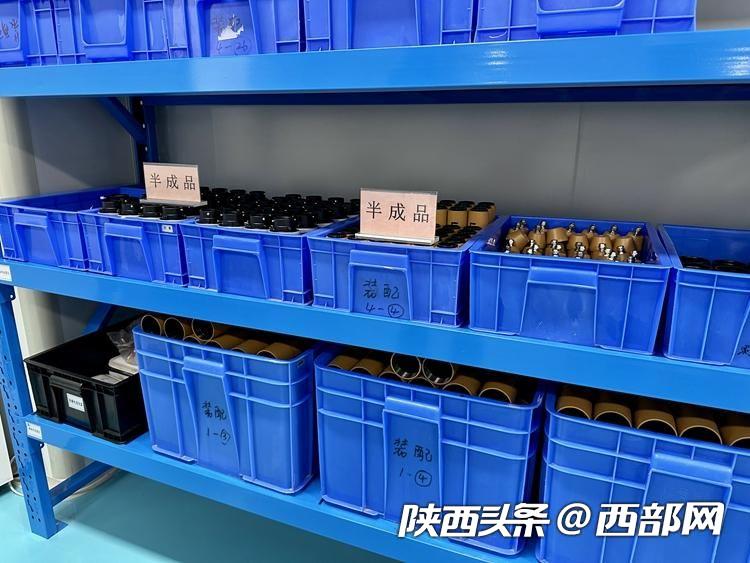 機電一體化，開啟倉儲物流的未來科幻新模式！